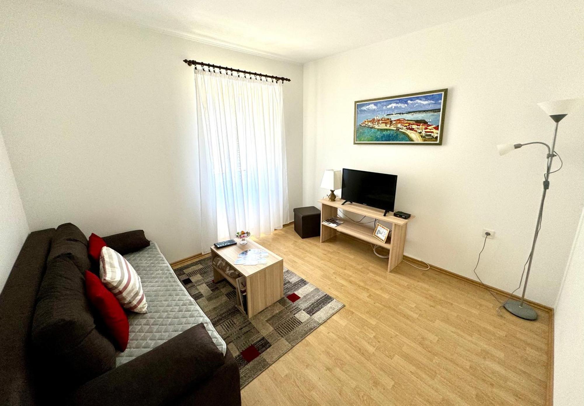 Apartment Kontrada Umag Exterior foto